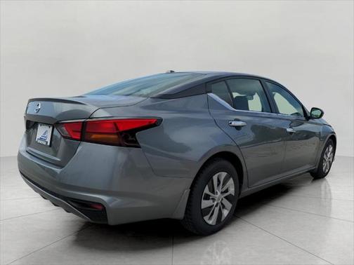 2020 Nissan Altima S FWD