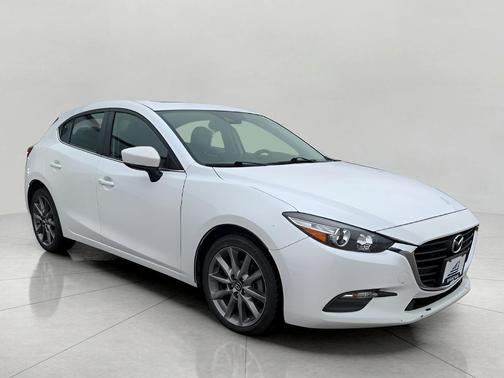 Snowflake White Pearl Mica 2018 Mazda Mazda3 Touring