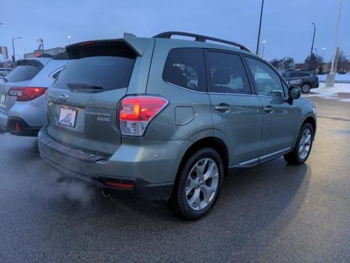 2017 Subaru Forester 2.5i Touring