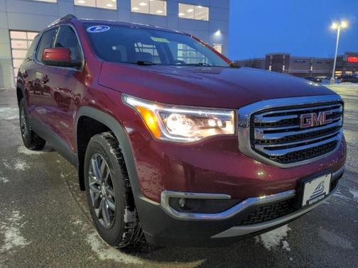 2017 GMC Acadia SLT-1