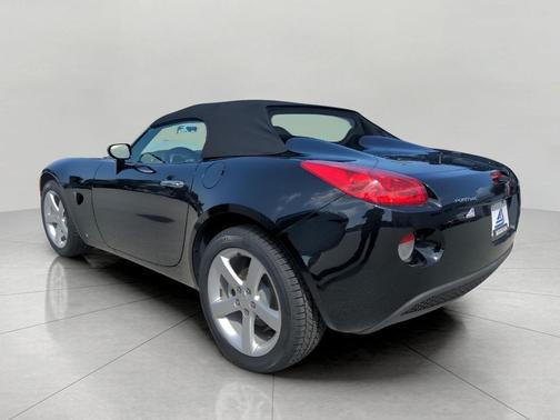2006 Pontiac Solstice 2dr Convertible