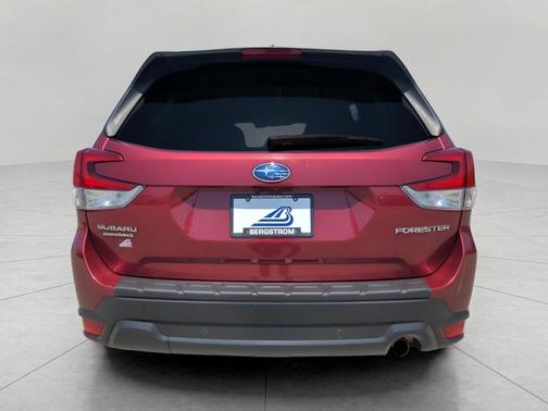 Crimson Red Pearl 2021 Subaru Forester Limited