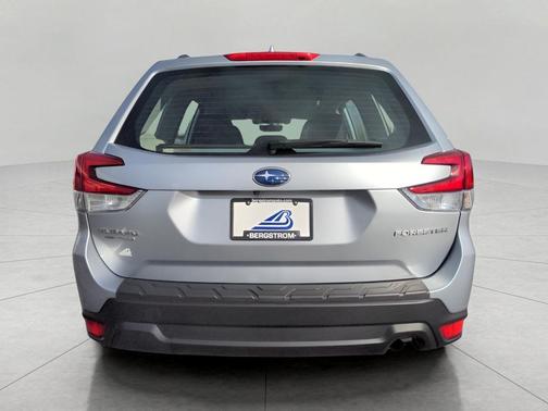 2021 Subaru Forester Base