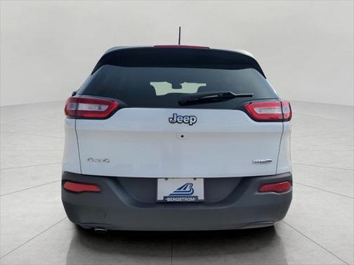 2017 Jeep Cherokee Sport