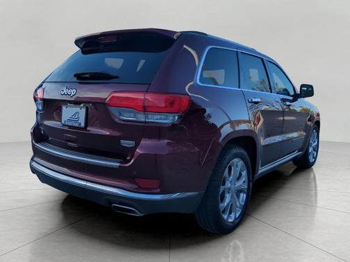 2019 Jeep Grand Cherokee Summit