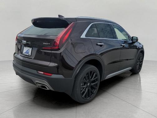 2021 Cadillac XT4 Premium Luxury