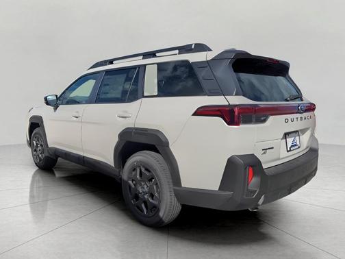 Crystal White Pearl 2026 Subaru Outback Premium