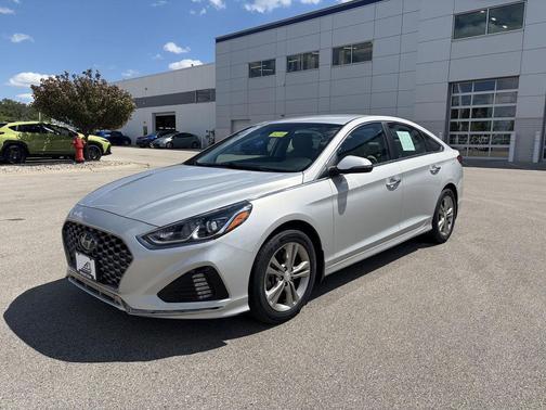 Symphony Silver 2019 Hyundai SONATA SEL