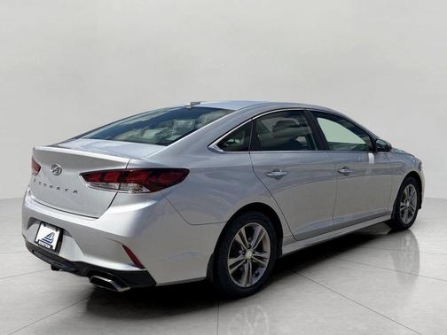 Symphony Silver 2019 Hyundai SONATA SEL