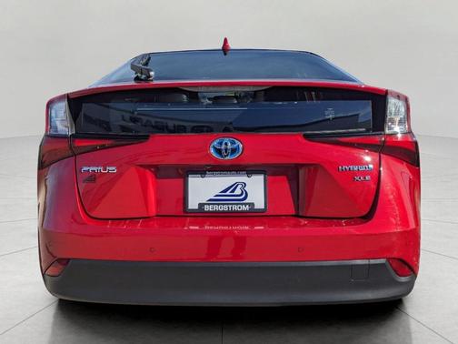Supersonic Red 2021 Toyota Prius XLE