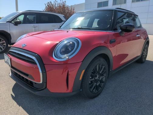 Chili Red 2022 MINI Hardtop Cooper