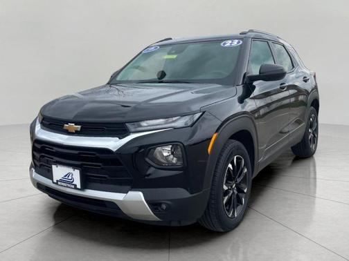 Mosaic Black Metallic 2023 Chevrolet Trailblazer LT