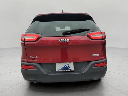 2017 Jeep Cherokee Sport