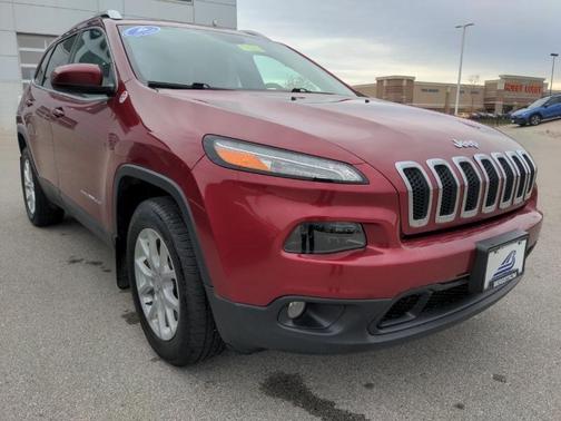 2017 Jeep Cherokee Sport
