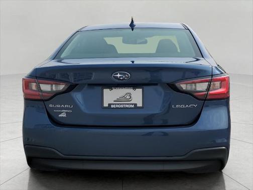 2022 Subaru Legacy Premium