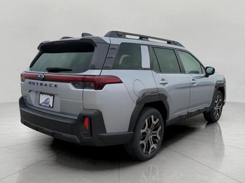 Ice Silver Metallic 2026 Subaru Outback Touring XT