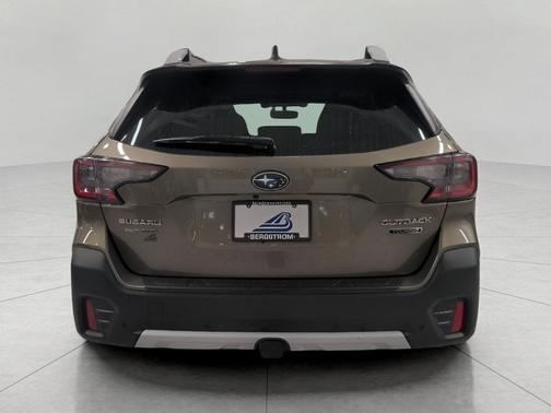 2022 Subaru Outback Touring