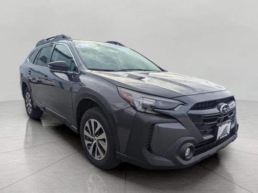 Magnetite Gray Metallic 2025 Subaru Outback Premium