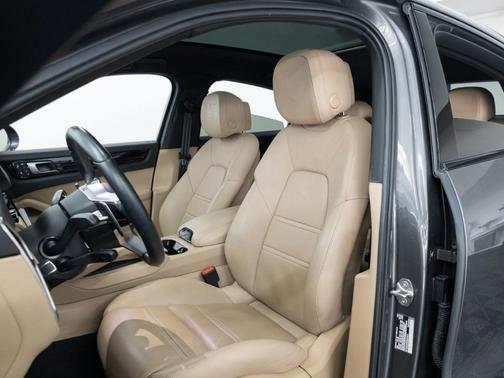 2023 Porsche Cayenne AWD