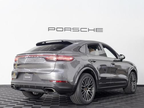 2023 Porsche Cayenne AWD
