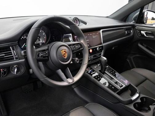 Volcano Gray Metallic 2026 Porsche Macan S