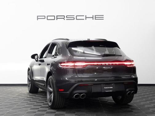 Volcano Gray Metallic 2026 Porsche Macan S