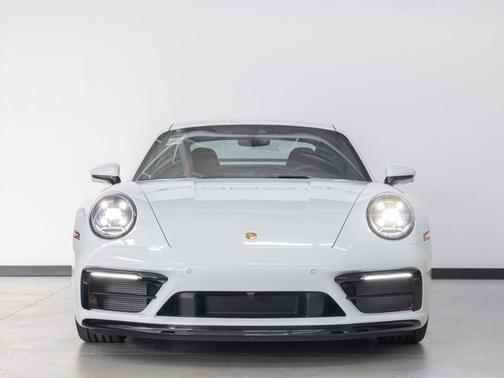 2022 Porsche 911 Carrera S