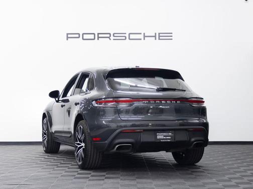 Volcano Grey Metallic 2026 Porsche Macan Base