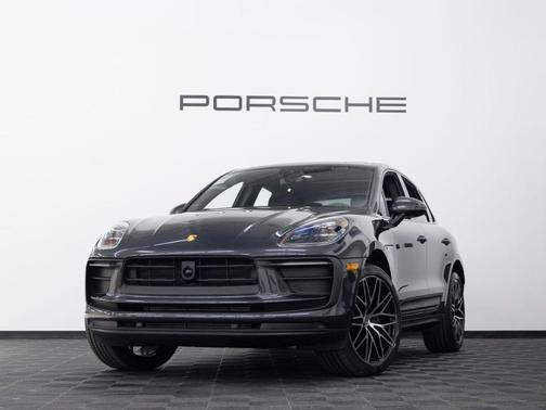 Volcano Grey Metallic 2026 Porsche Macan Base
