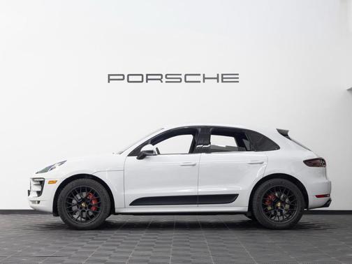 2017 Porsche Macan GTS