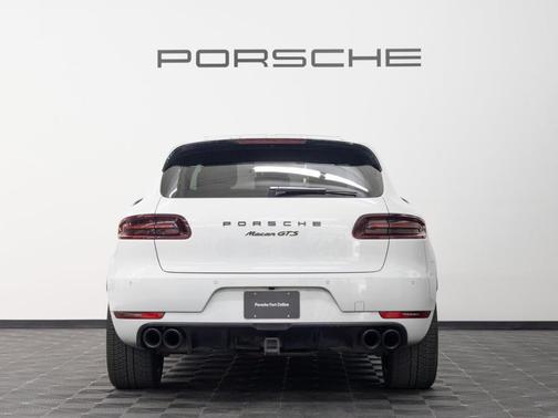 2017 Porsche Macan GTS