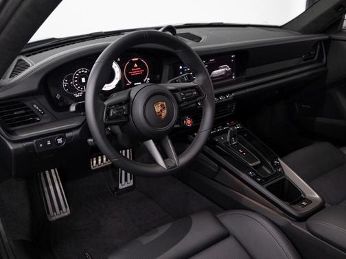 2026 Porsche 911 Carrera S