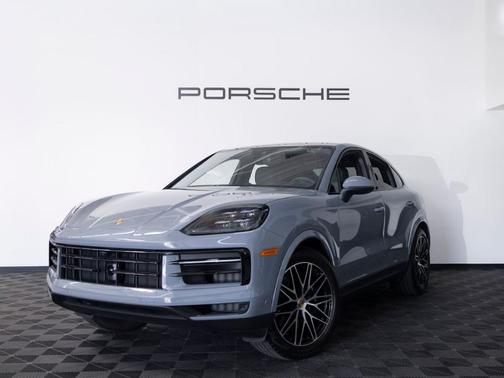 Arctic Grey 2025 Porsche Cayenne AWD