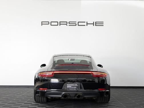 Black 2019 Porsche 911 Carrera 4 GTS