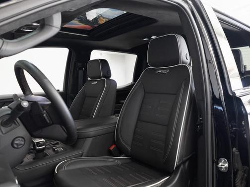 2025 GMC Sierra 1500 AT4X