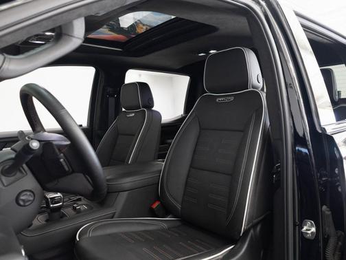 2025 GMC Sierra 1500 AT4X