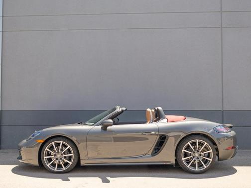 2021 Porsche 718 Boxster Base