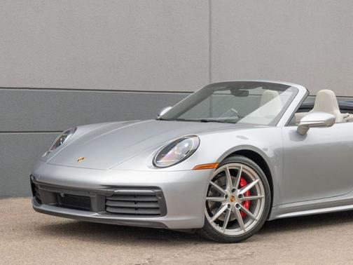 2020 Porsche 911 Carrera 4S