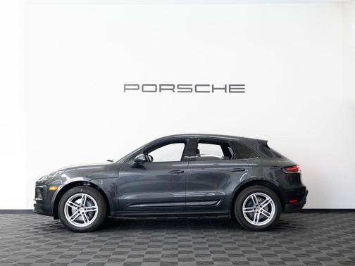 Volcano Gray Metallic 2025 Porsche Macan Base