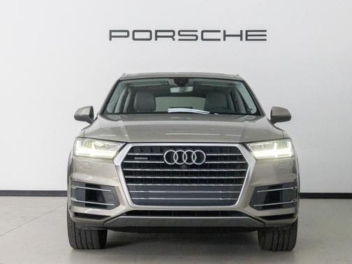 2017 Audi Q7 3.0T Premium Plus
