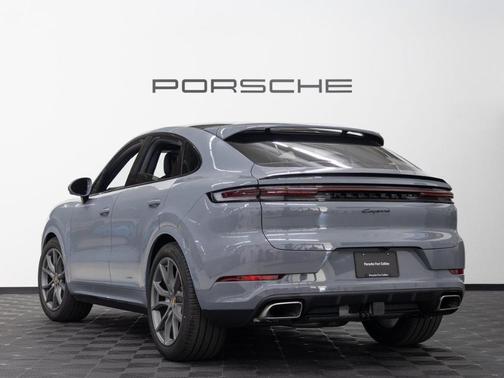 Arctic Grey 2026 Porsche Cayenne AWD