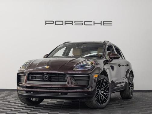 2026 Porsche Macan Base