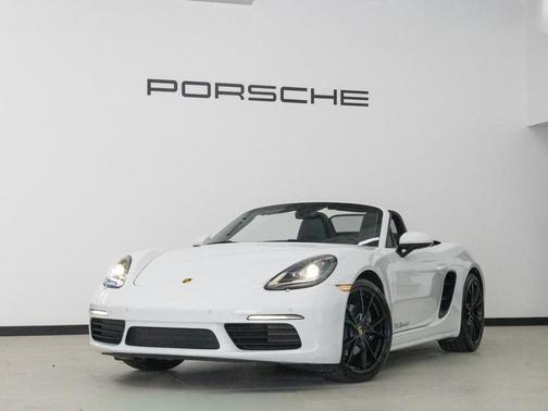 2025 Porsche 718 Boxster Base