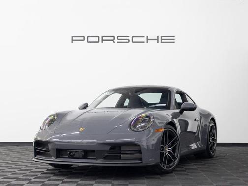 2025 Porsche 911 Carrera