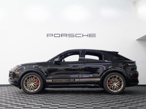 2026 Porsche Cayenne GTS