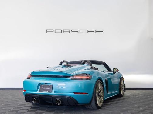 PAINT TO SAMPLE 2025 Porsche 718 Spyder RS