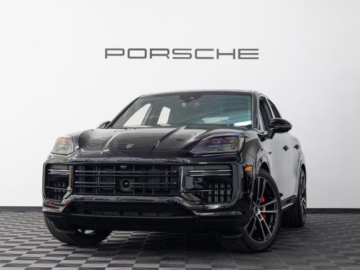 Black Metallic 2025 Porsche Cayenne Turbo