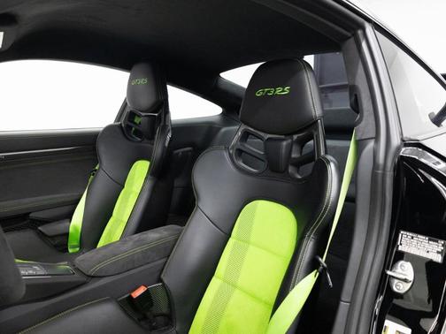 2019 Porsche 911 GT3 RS