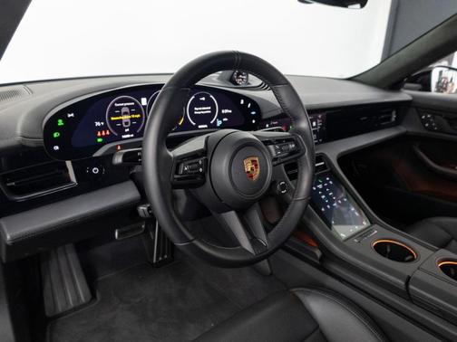 Jet Black Metallic 2022 Porsche Taycan GTS