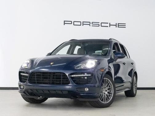 2013 Porsche Cayenne GTS